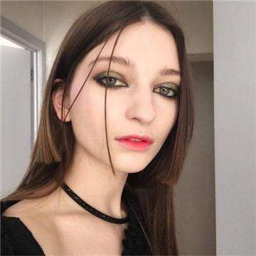矿洞挖掘机手机版下载